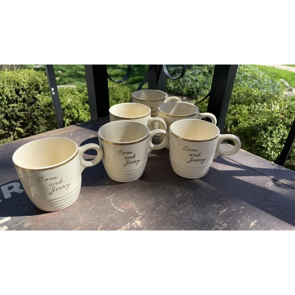 Tom & Jerry Universal Potteries Antique Bowl 4 Cups gold punch christmas xmas